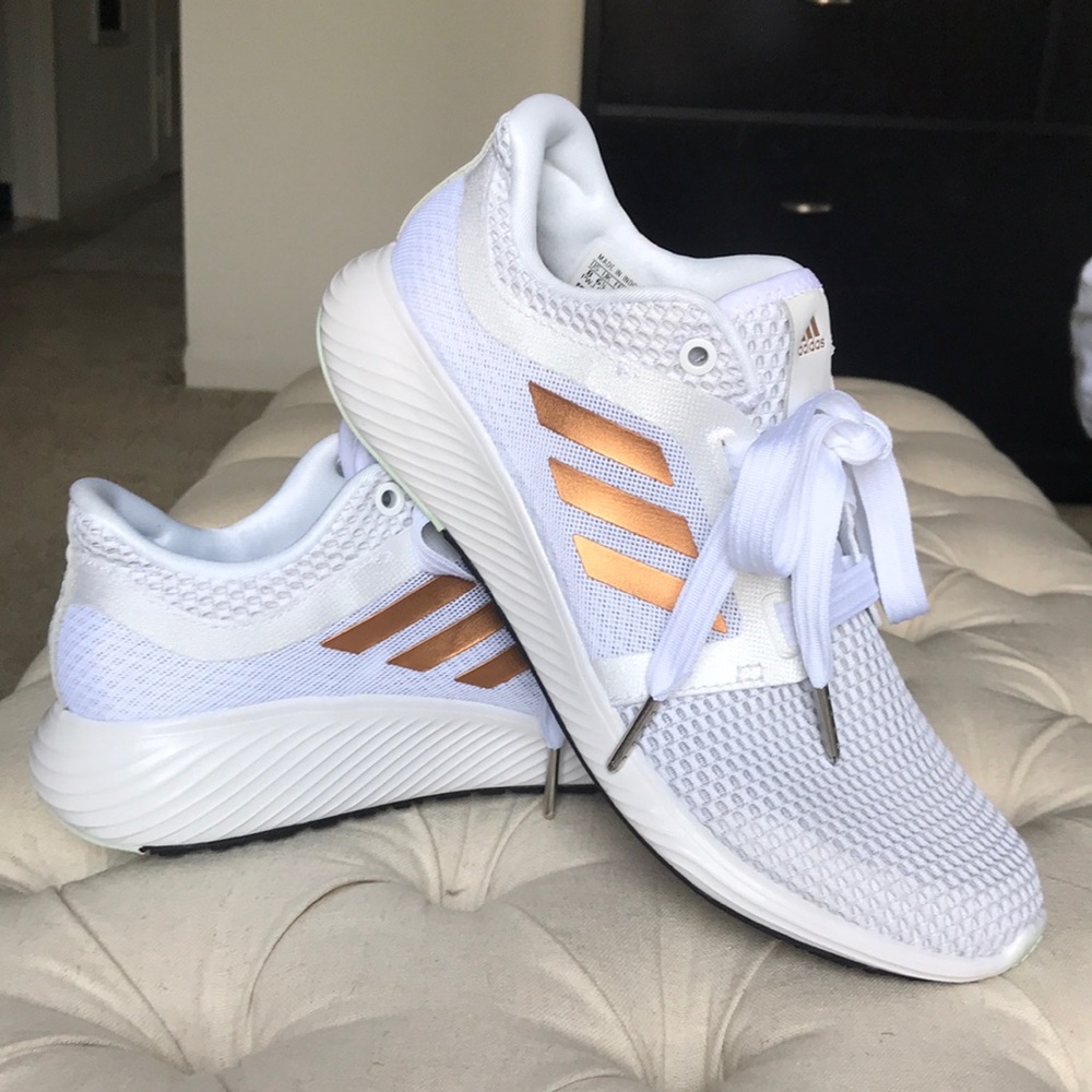 White Adidas Sneakers size 8